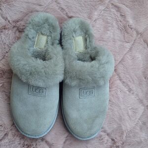 UGG Gray Cozy Slippers with Plush Trim